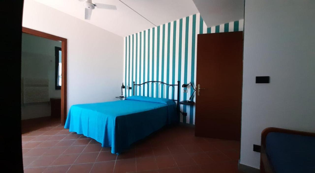 Agriturismo Calendiluna Luni Ngoại thất bức ảnh